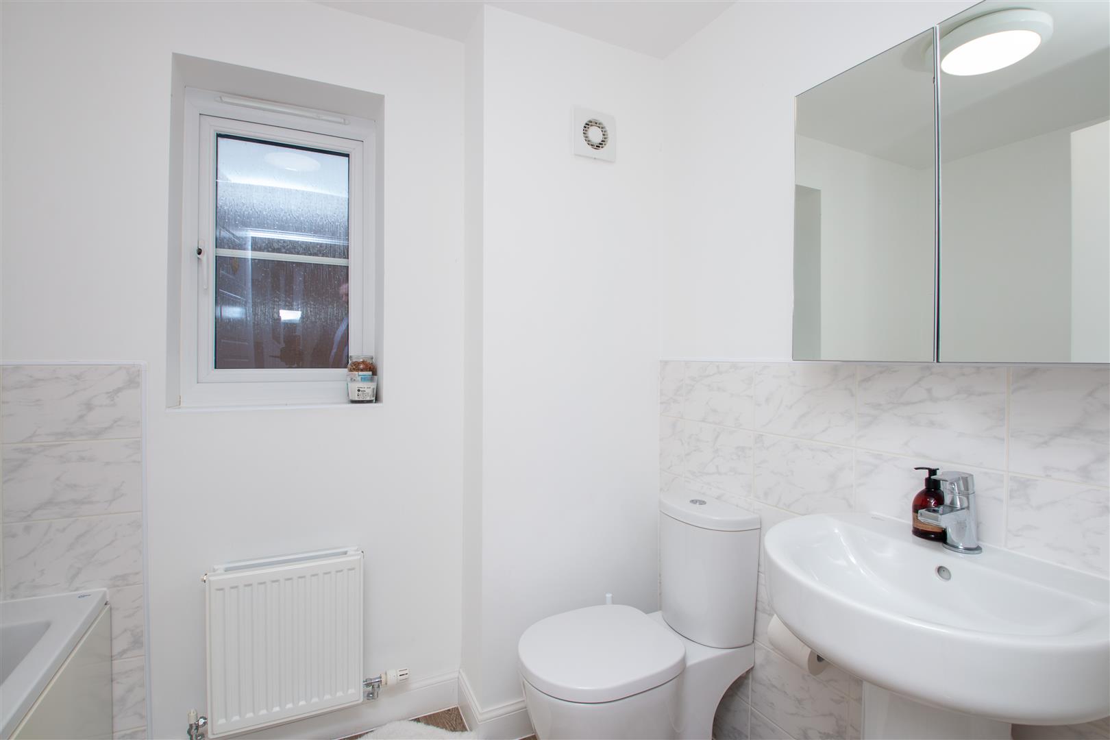 5 bed property in Juno Lane, Milton Keynes